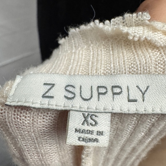 Z supply Oversized Long Sleeve Top Cream - Picture 4 of 7